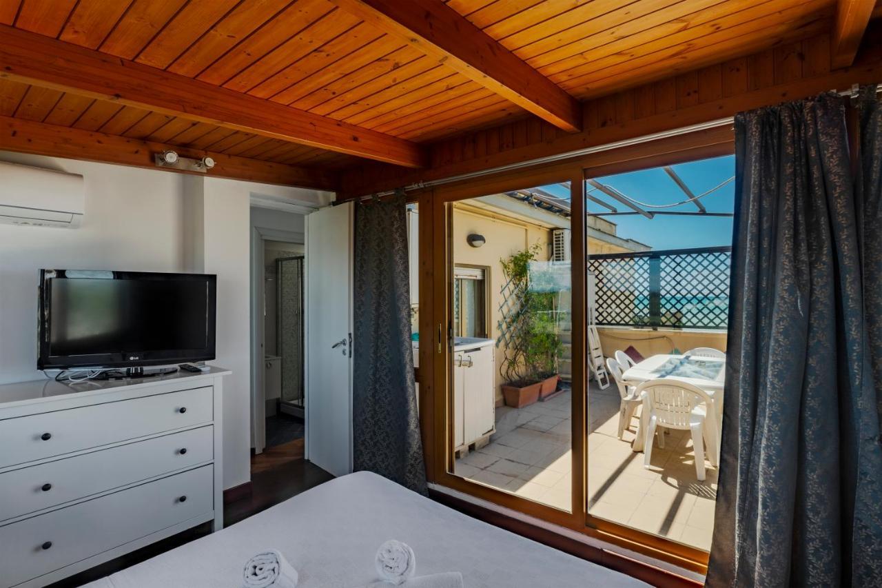 Appartamento Polo Natatorio Lido di Ostia Zewnętrze zdjęcie